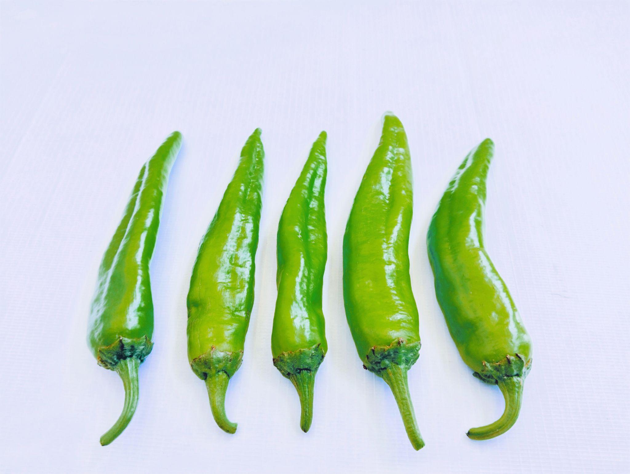 Green Chilies (Hari Mirch)